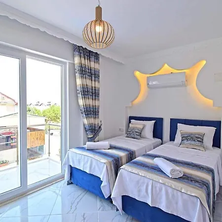Korunakli Mustakil Dinyester Villa Fethiye